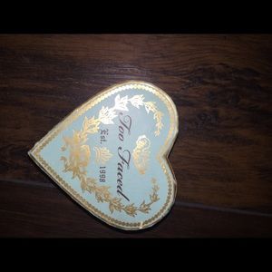 Luminous baked bronzer